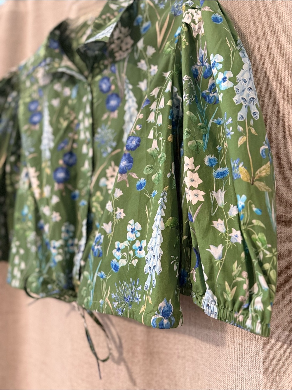 Olivia James Floral Tie Front Blouse | S - Picture 3 of 6